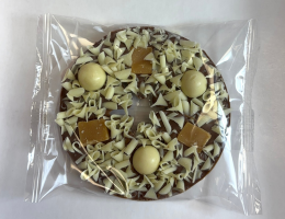 Vanilla Fudge Mini Chocolate Pizzas